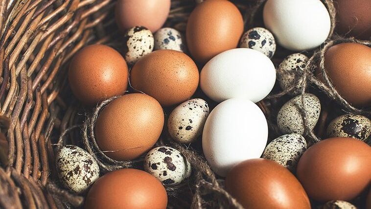 Telur puyuh dan telur ayam perlu ditambah ke dalam diet lelaki untuk mengekalkan potensi. 